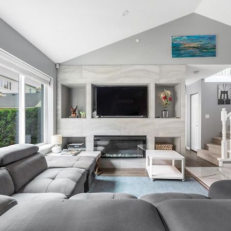 Stylish Dual Bedroom Suite In Van West Vancouver Exterior foto